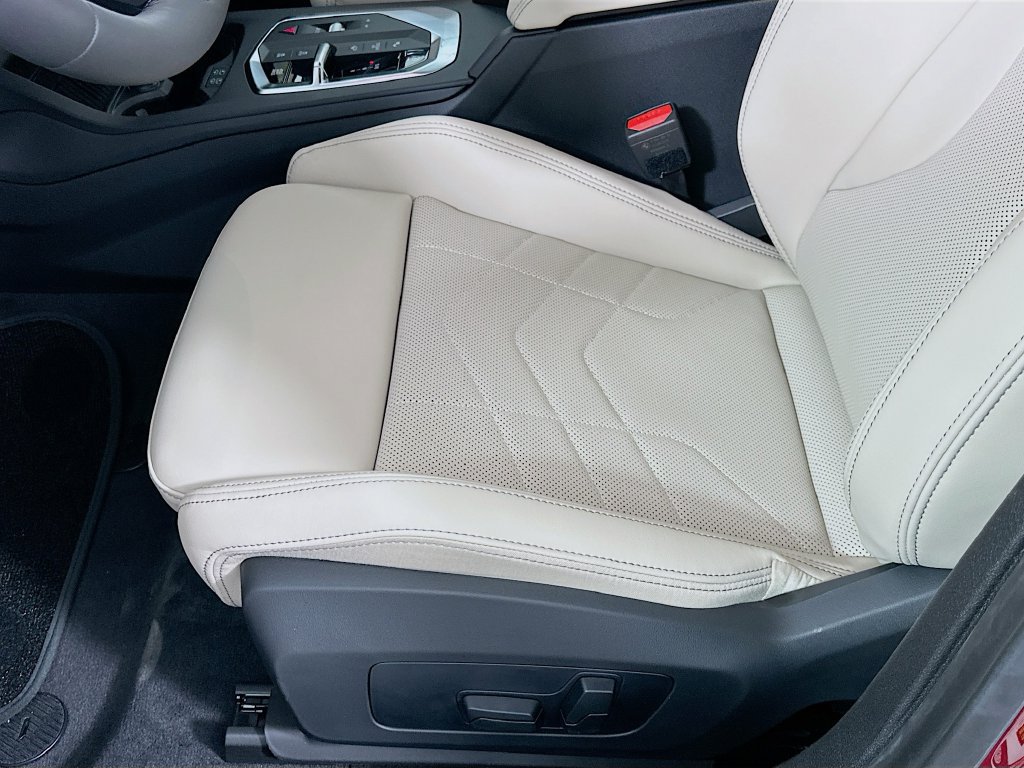 Used 2026 BMW 228i w/ Technology Package FWD image 21