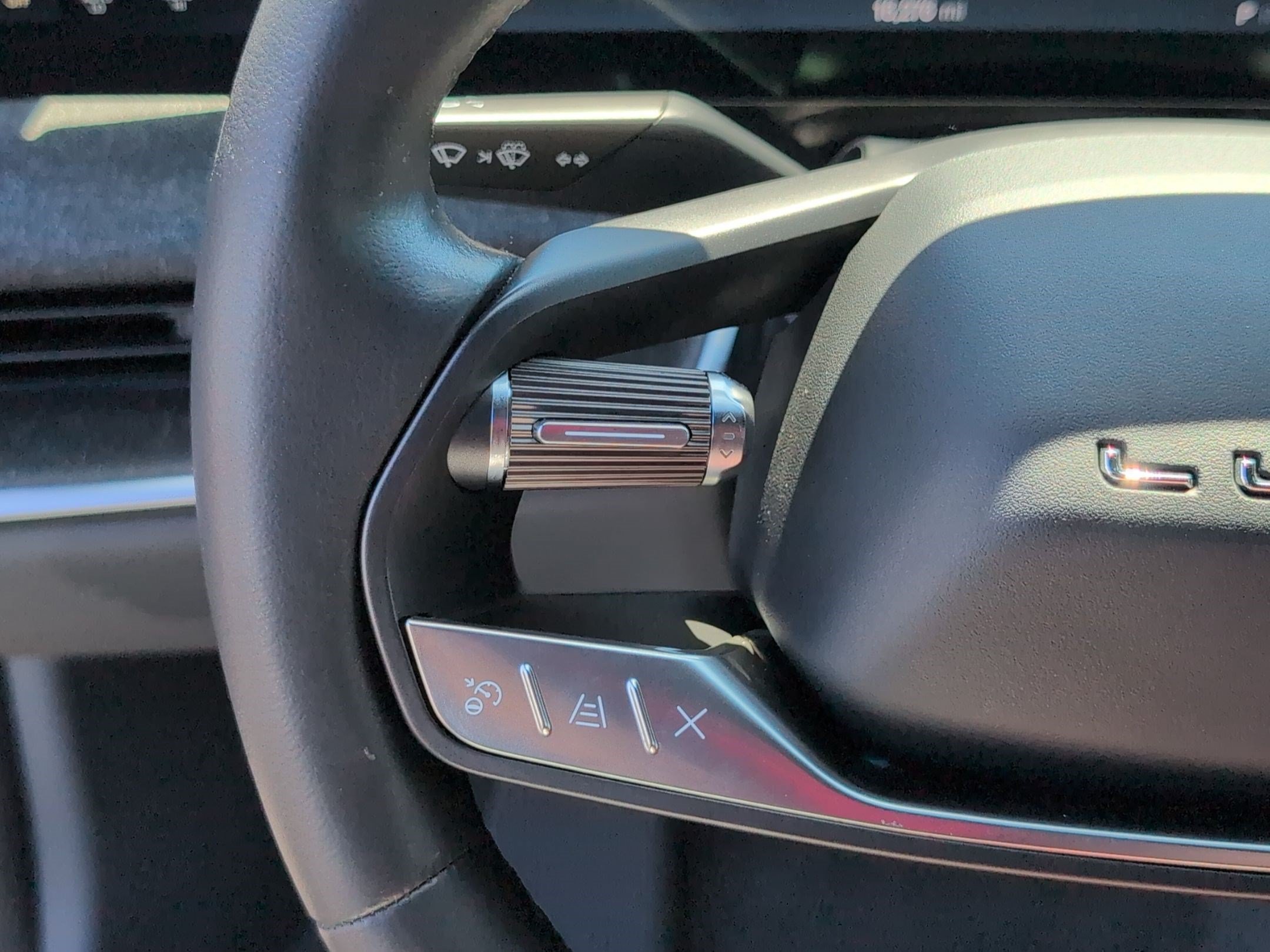 Used 2024 Lucid Air Touring AWD/4WD image 19