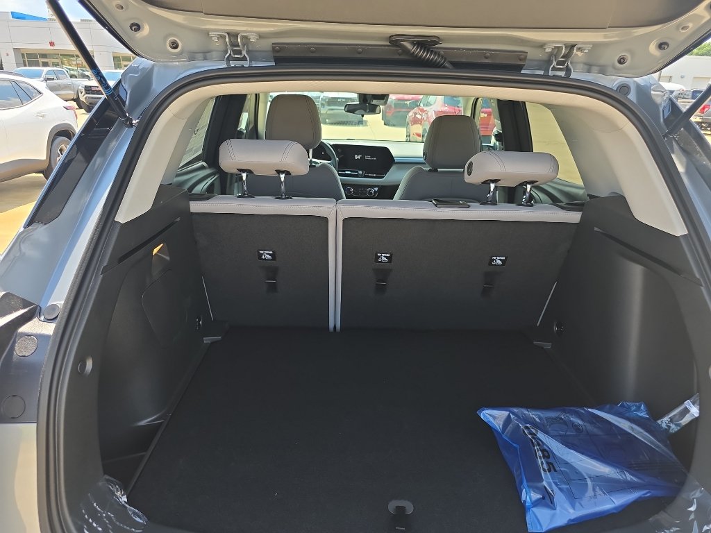 New 2026 Chevrolet TrailBlazer LT w/ Driver Confidence Package FWD image 13