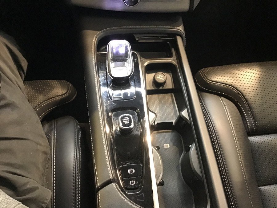 Used 2023 Volvo XC90 B6 Ultimate image 21