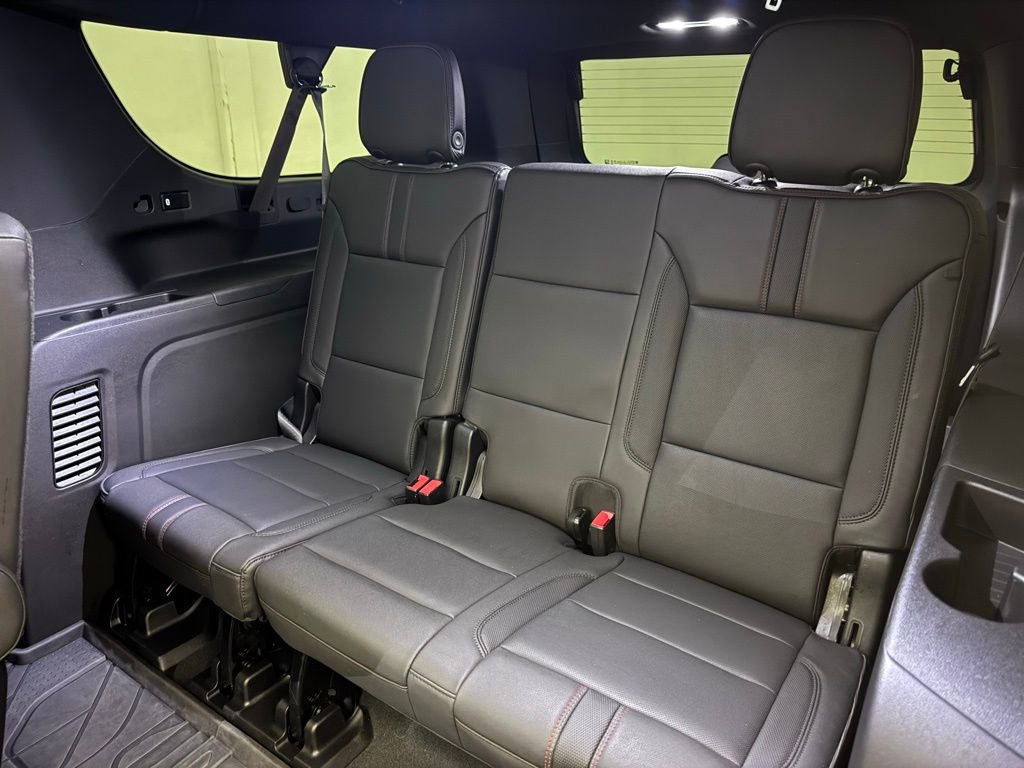 Certified 2024 Chevrolet Suburban RST w/ Luxury Package image 33