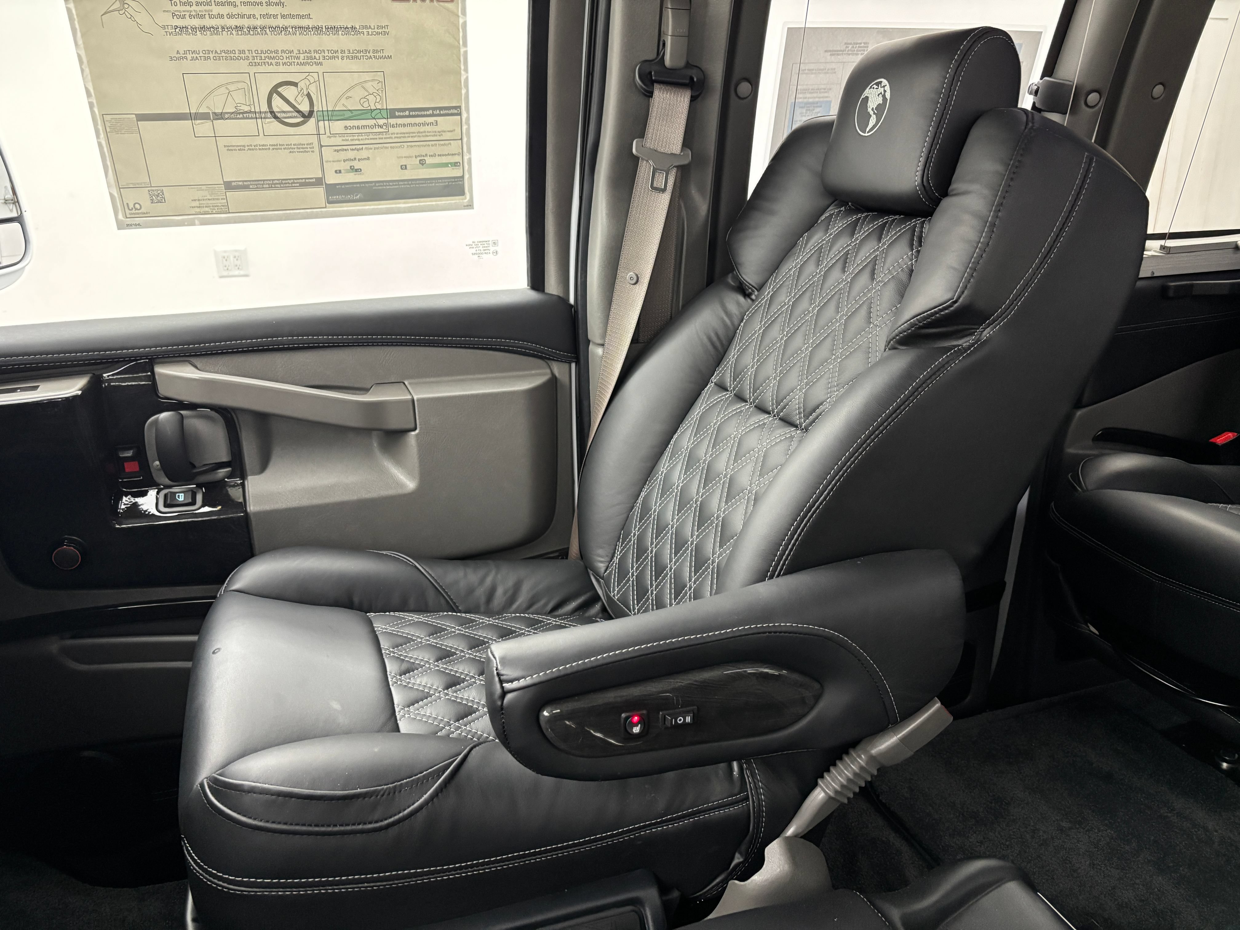 New 2026 GMC Savana 3500 Extended w/ Driver Convenience Package RWD image 40