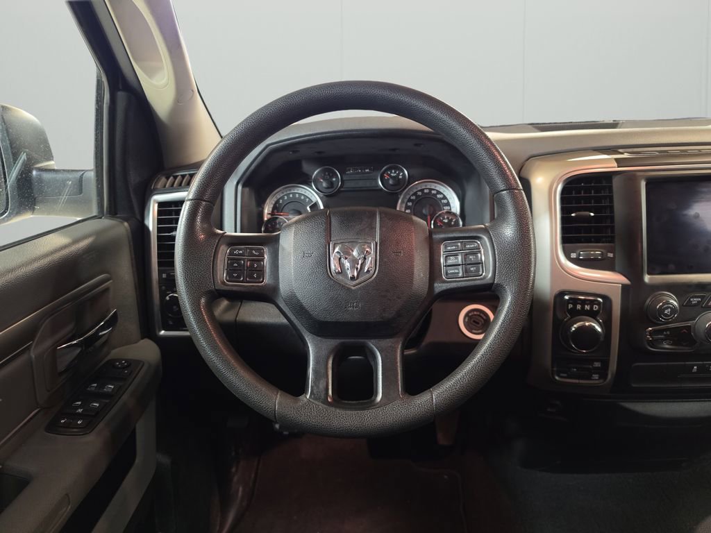 Used 2020 RAM 1500 Classic Warlock w/ Electronics Group image 17