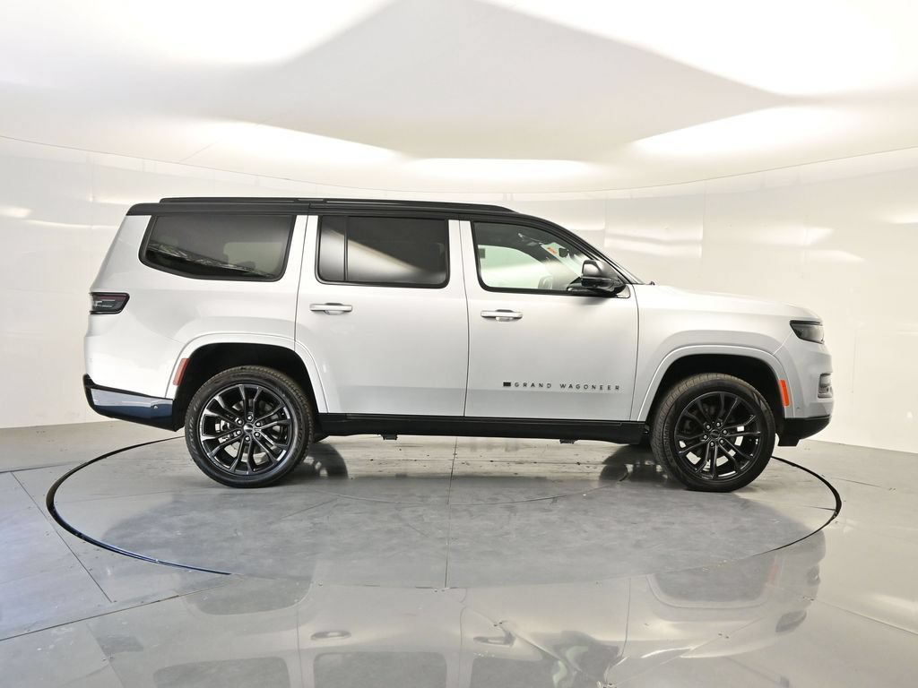 Used 2024 Jeep Grand Wagoneer Series II w/ Quick Order Packagew 28T AWD/4WD image 5