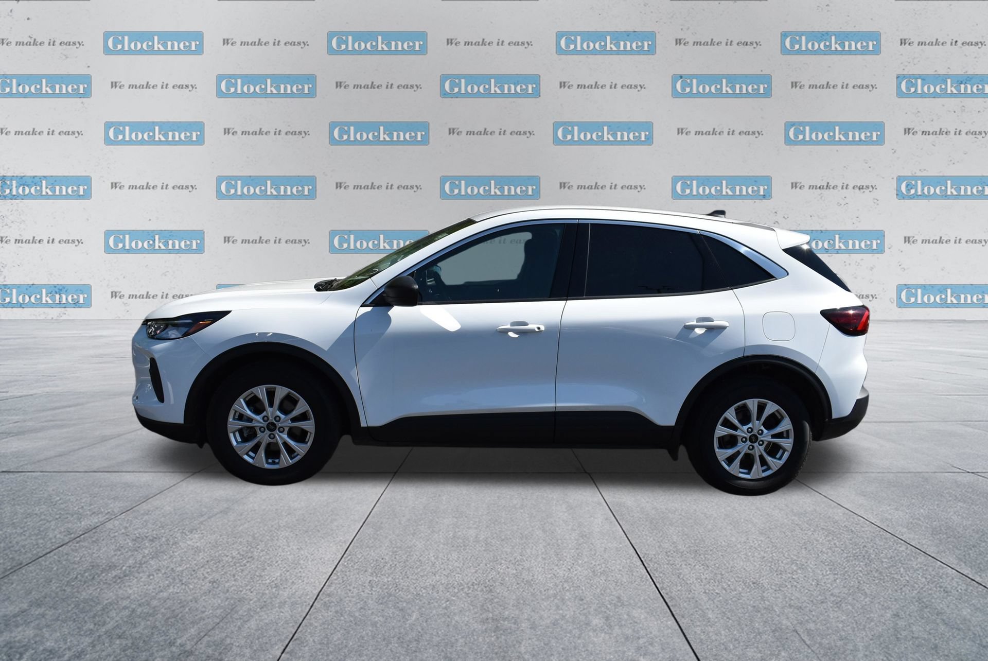 Used 2023 Ford Escape Active w/ Cold Weather Package FWD image 9