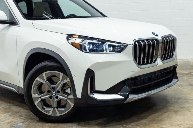 Certified 2025 BMW X1 xDrive28i AWD/4WD image 5