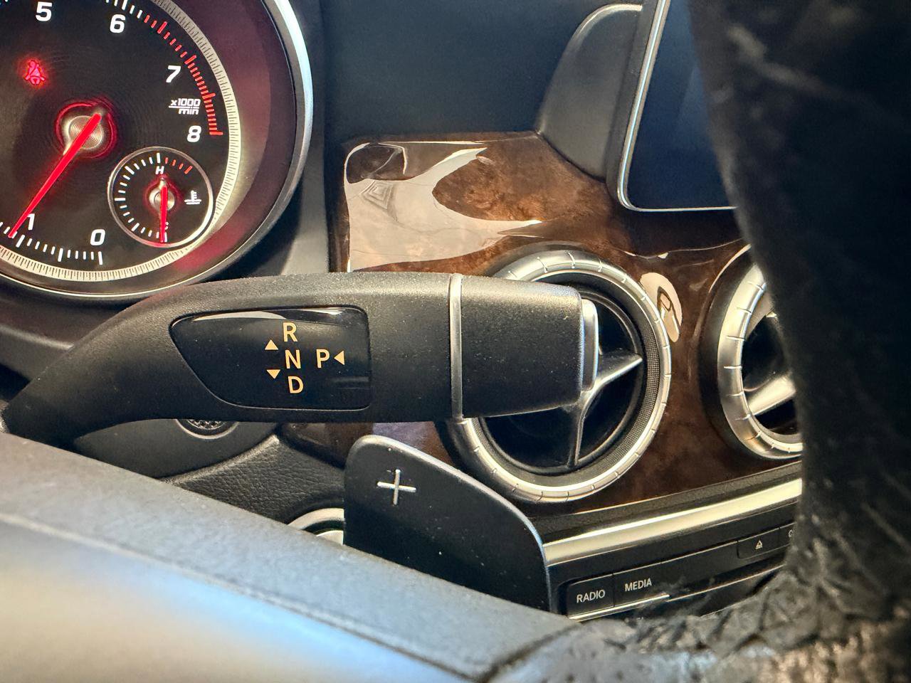 Used 2018 Mercedes-Benz CLA 250 image 33