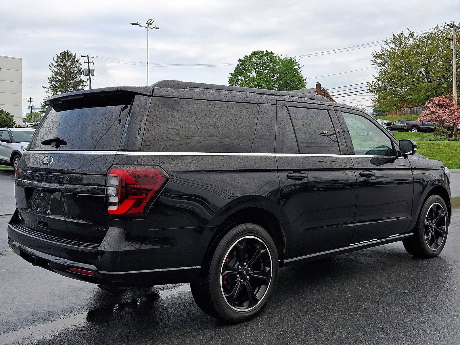 Certified 2023 Ford Expedition Max Limited AWD/4WD image 6