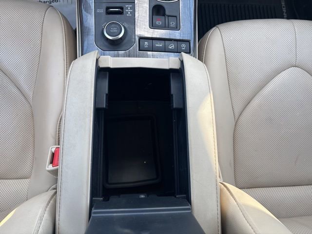 Used 2020 Toyota Highlander Limited image 43