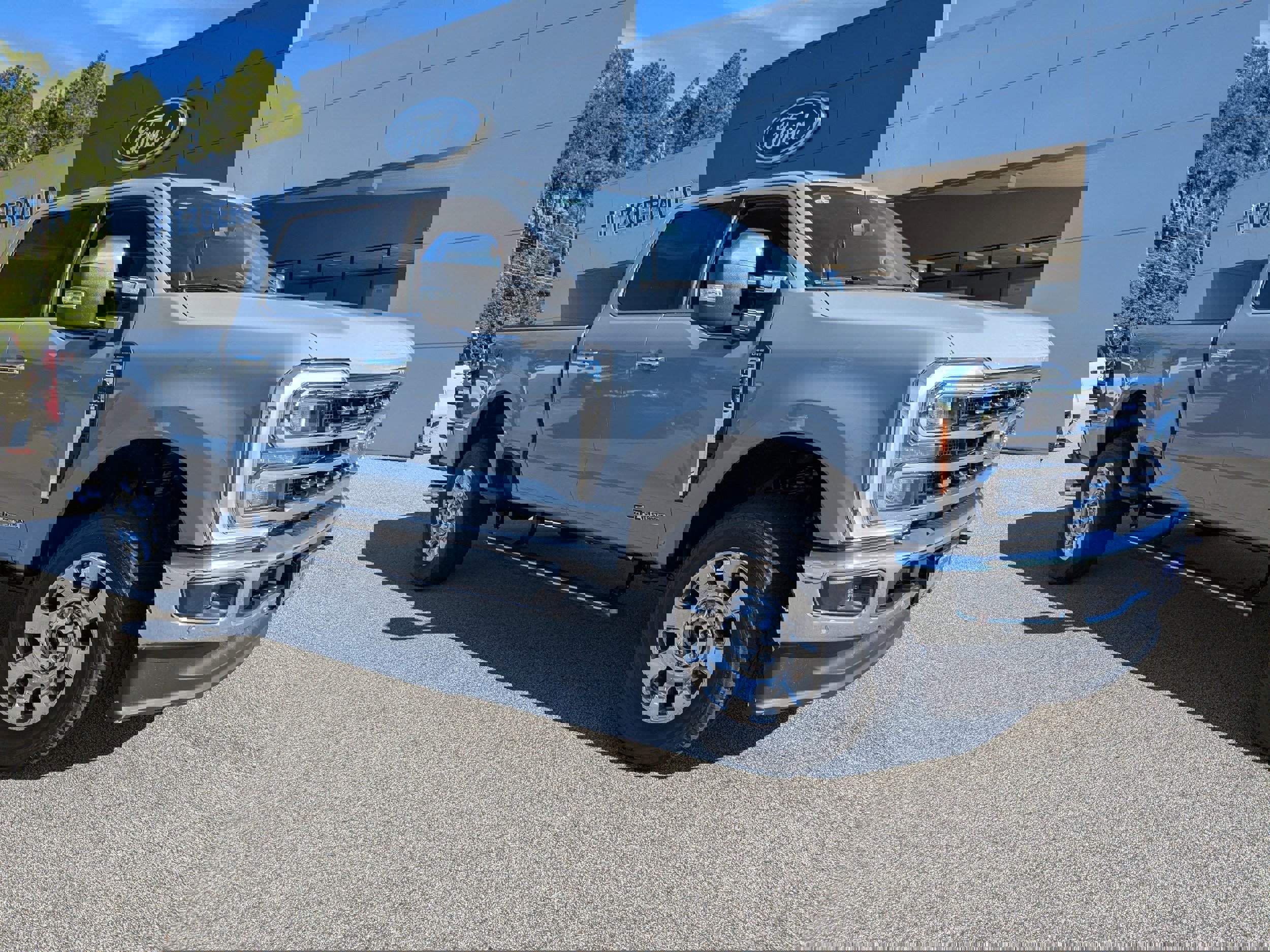 New 2025 Ford F250 Lariat w/ Lariat Ultimate Package image 2
