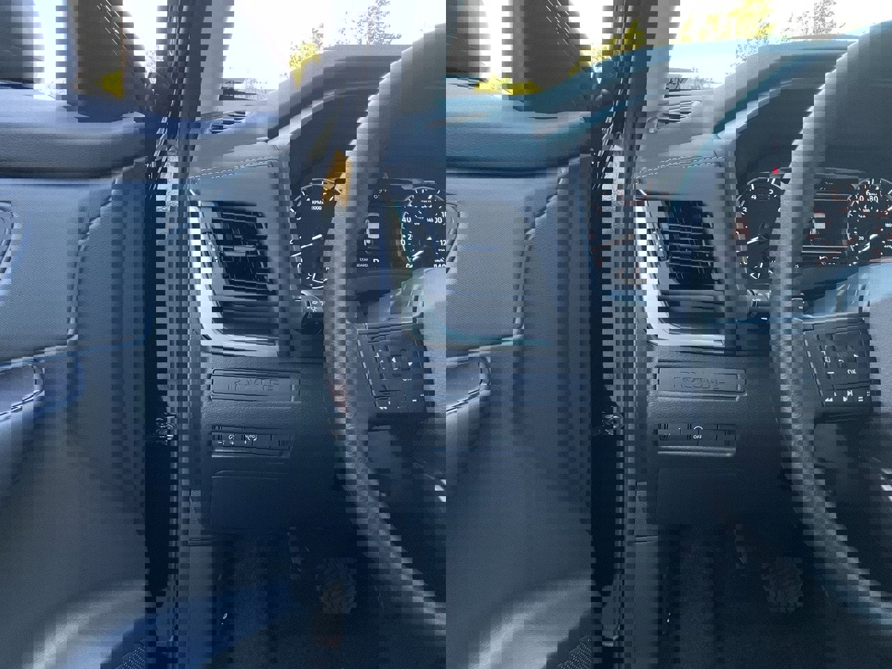 New 2026 Nissan Rogue S image 23