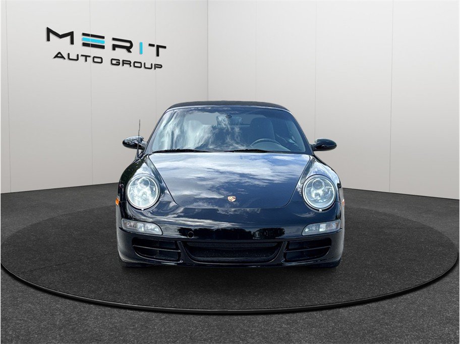 Used 2005 Porsche 911 Carrera RWD image 3
