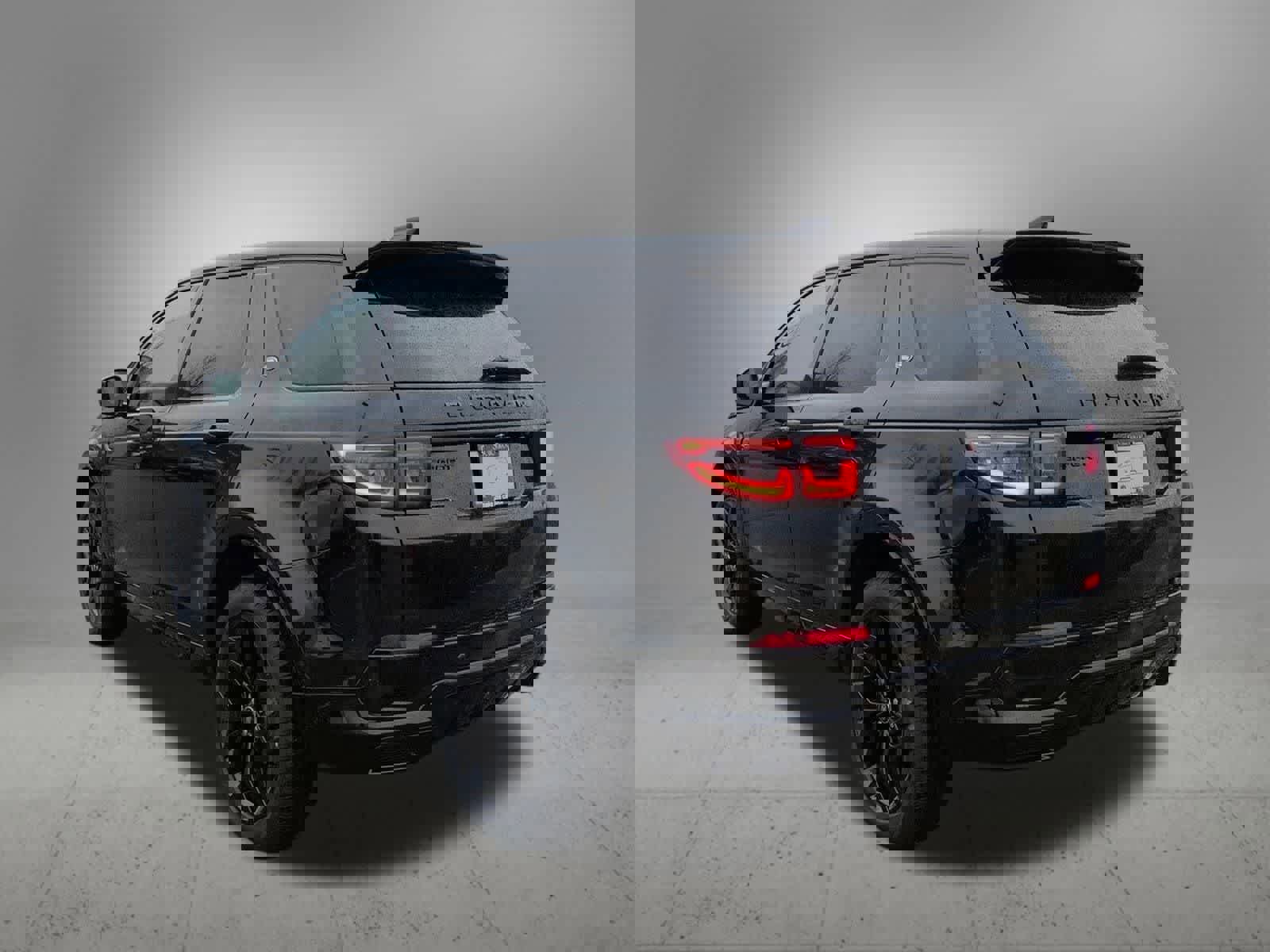New 2026 Land Rover Discovery Sport Landmark image 4
