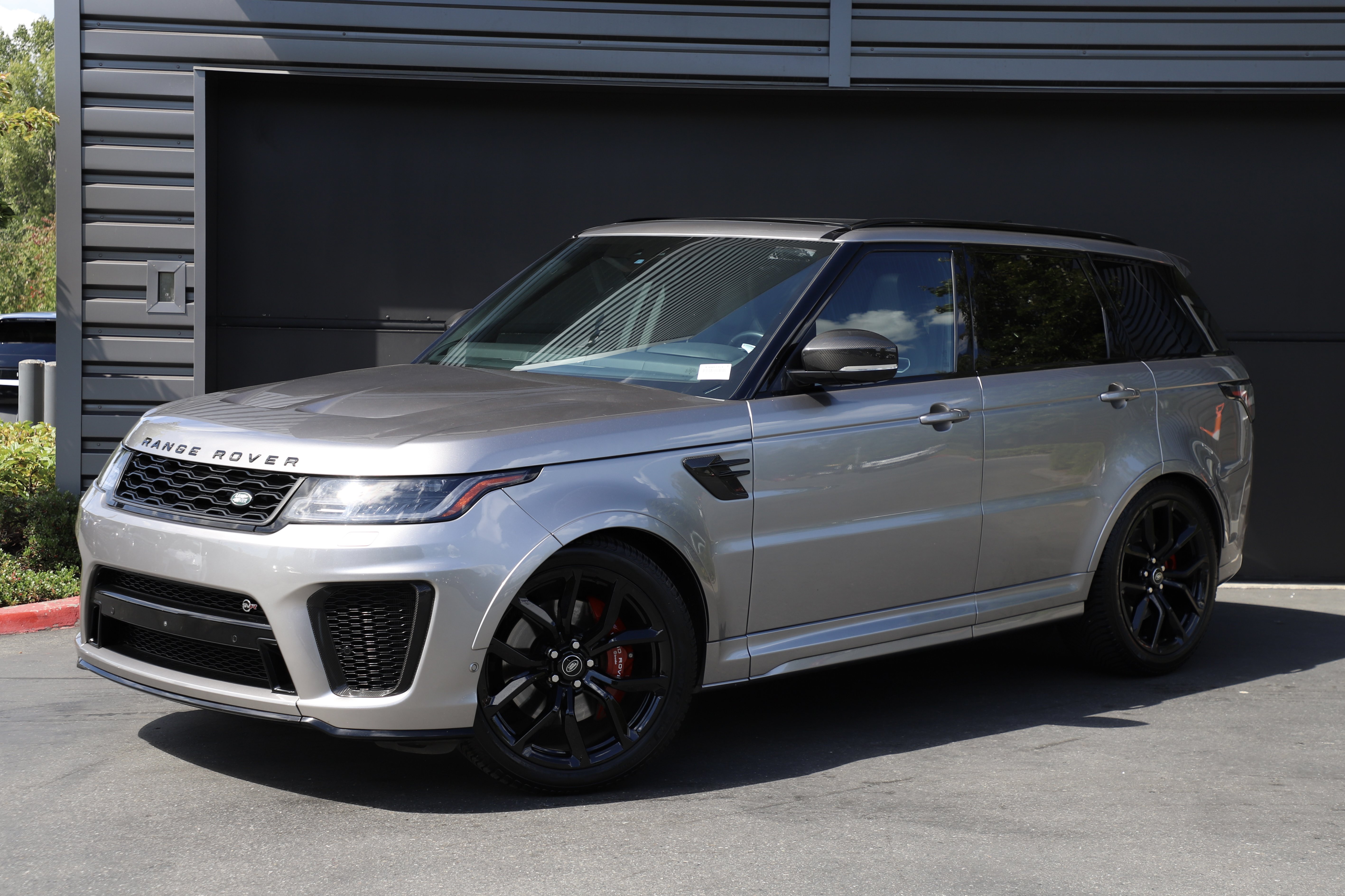 Certified 2022 Land Rover Range Rover Sport SVR AWD/4WD image 1