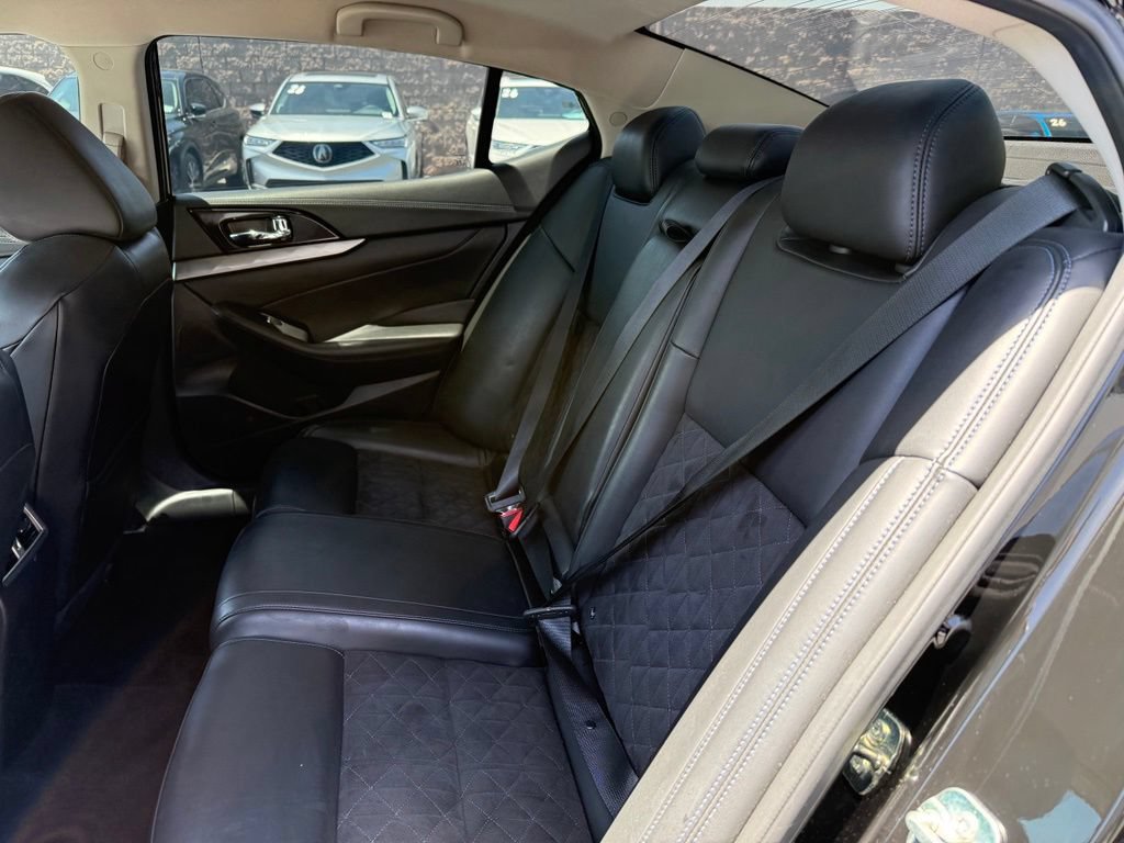 Used 2017 Nissan Maxima SR w/ Midnight Edition FWD image 14