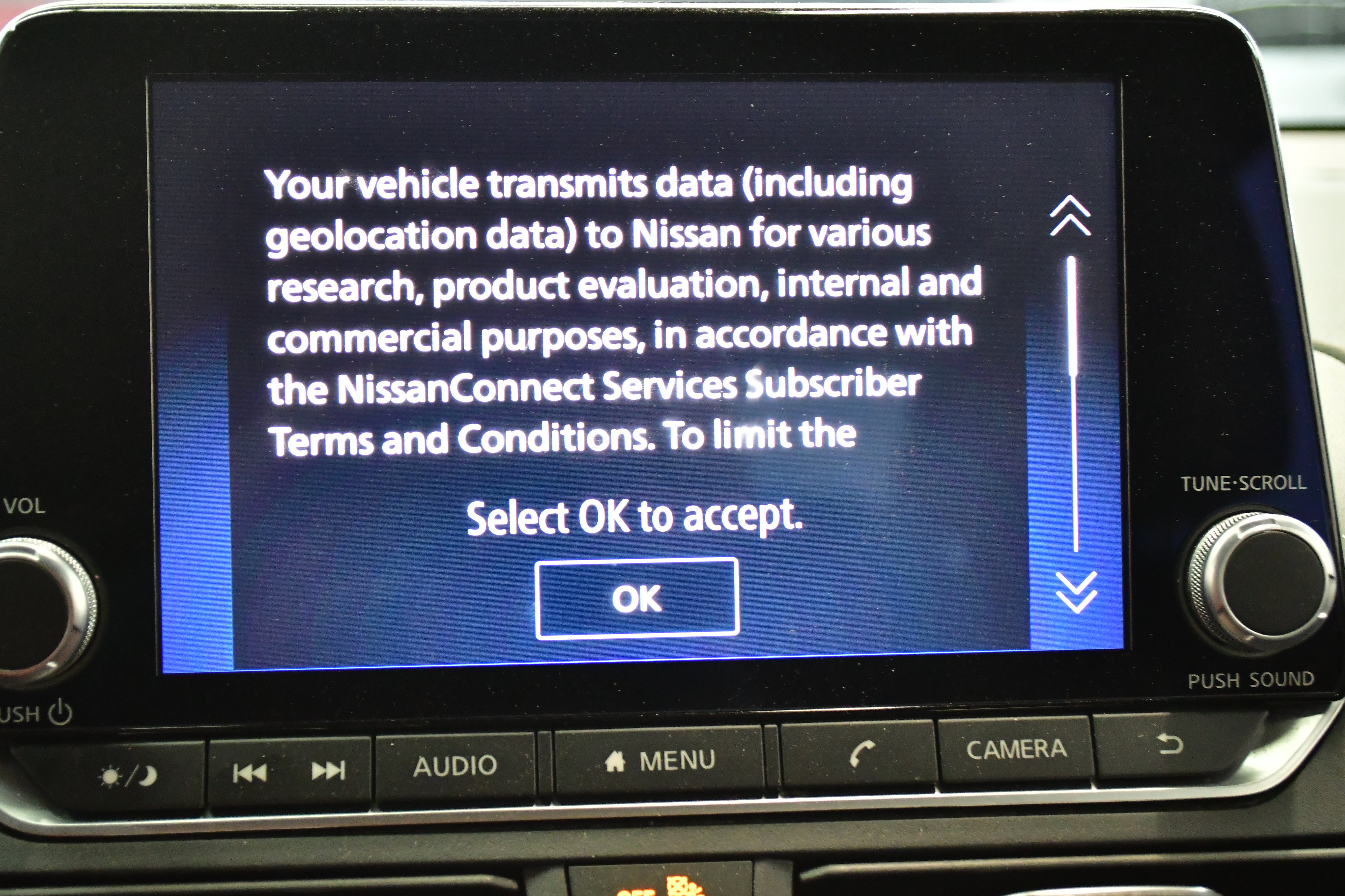 Used 2025 Nissan Altima 2.5 SV FWD image 23