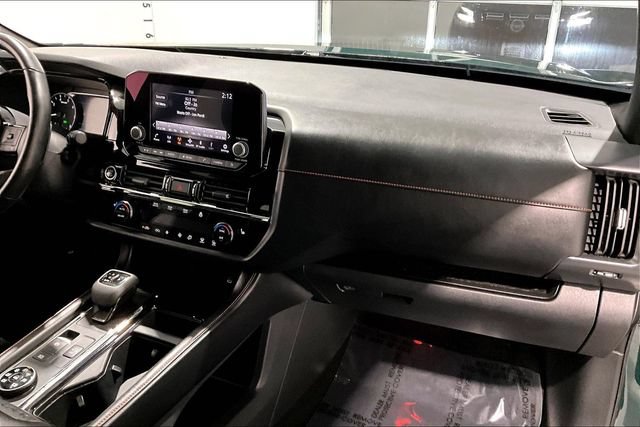 Used 2023 Nissan Pathfinder Rock Creek AWD/4WD image 33