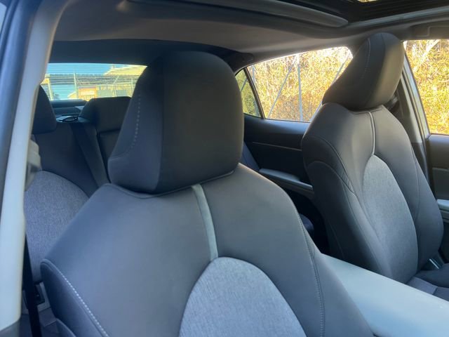 Used 2024 Toyota Camry LE image 32