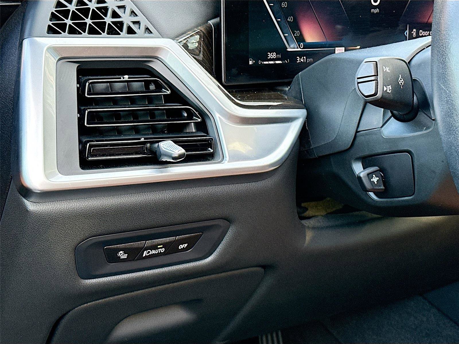 Certified 2024 BMW X5 xDrive40i w/ Parking Assistance Package image 10