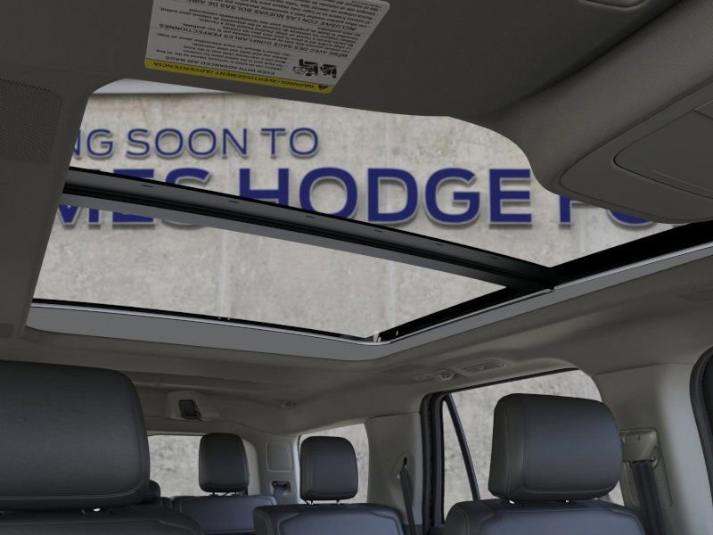 New 2025 Ford Expedition Platinum w/ Driver's Package image 22
