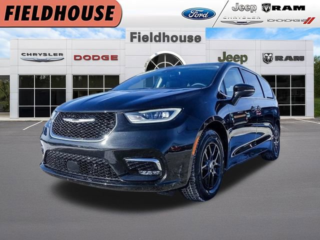 Used 2023 Chrysler Pacifica Touring-L image 1