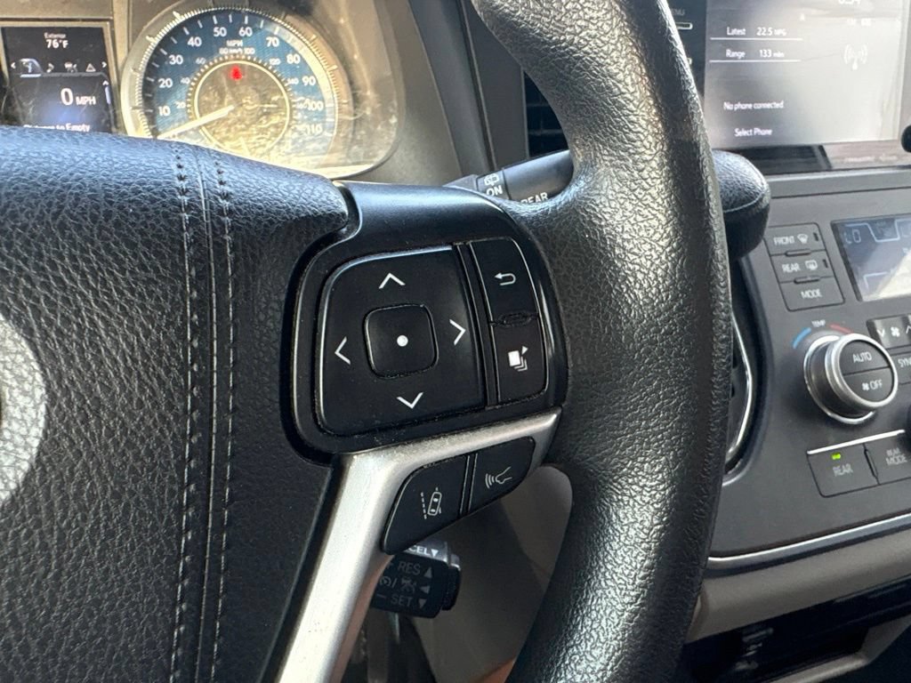 Used 2019 Toyota Sienna LE AWD/4WD image 22