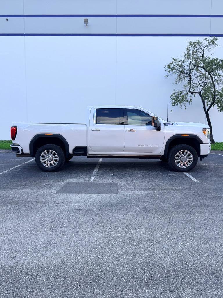 Used 2023 GMC Sierra 2500 Denali w/ Denali Ultimate Package AWD/4WD image 10