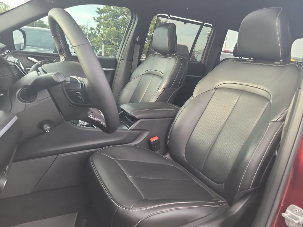 Certified 2025 Jeep Grand Cherokee Limited w/ Luxury Tech Group II RWD image 21