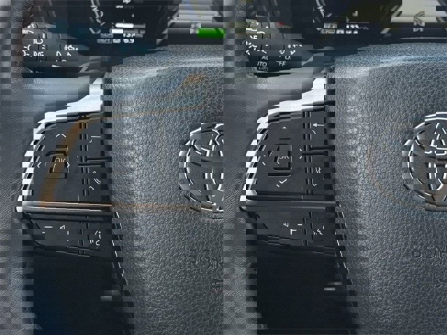 Used 2025 Toyota Grand Highlander AWD Hybrid image 14