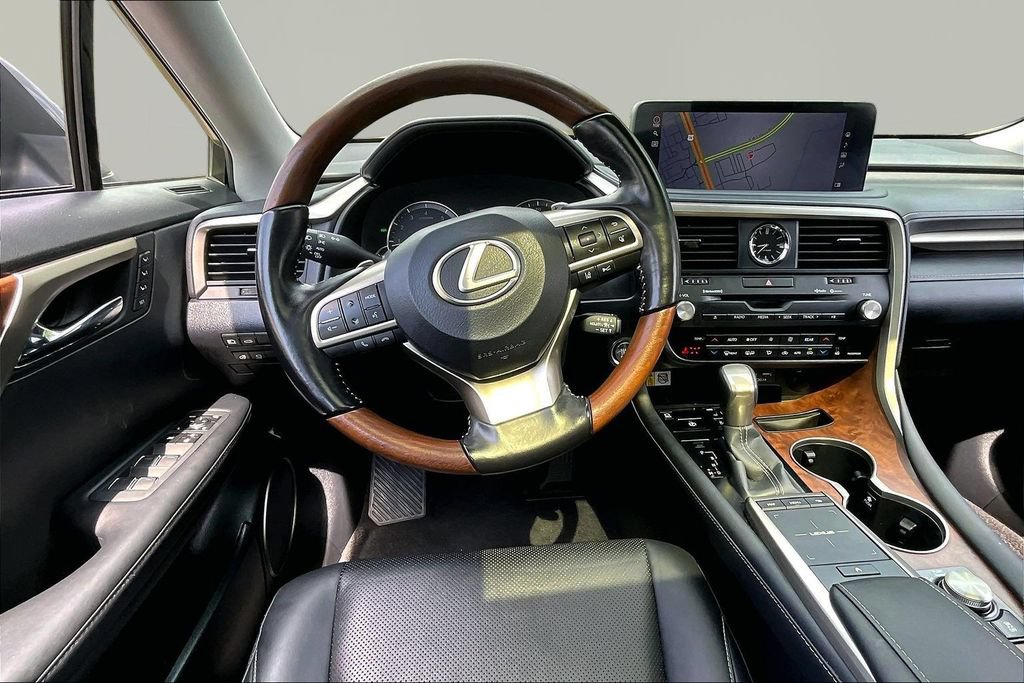 Used 2022 Lexus RX 350L FWD w/ Premium Package image 10