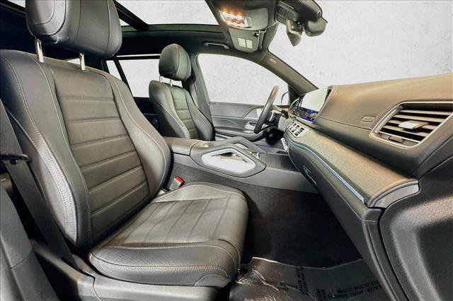 Used 2024 Mercedes-Benz GLS 450 4MATIC image 25