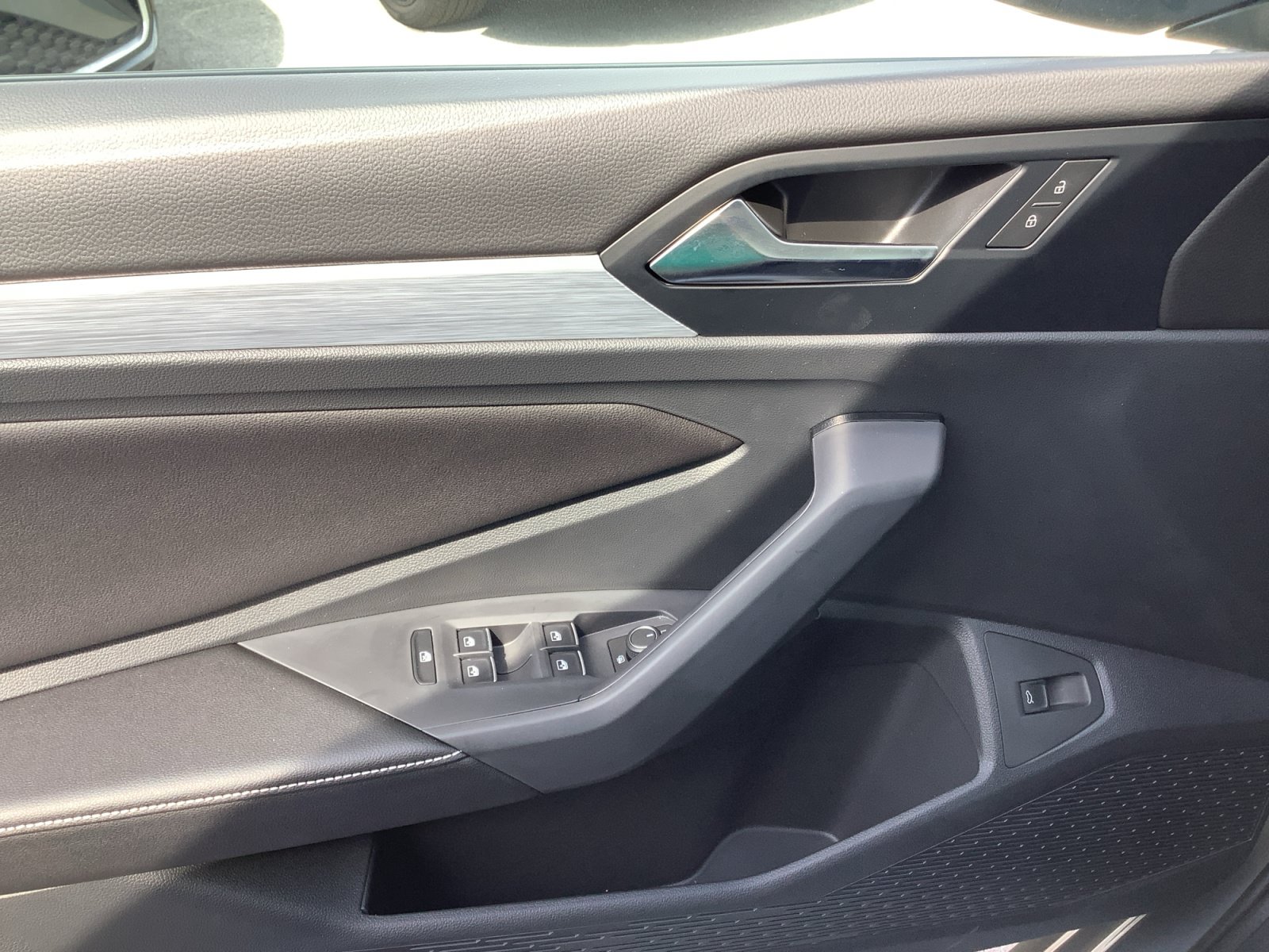 New 2026 Volkswagen Jetta Sport FWD image 28