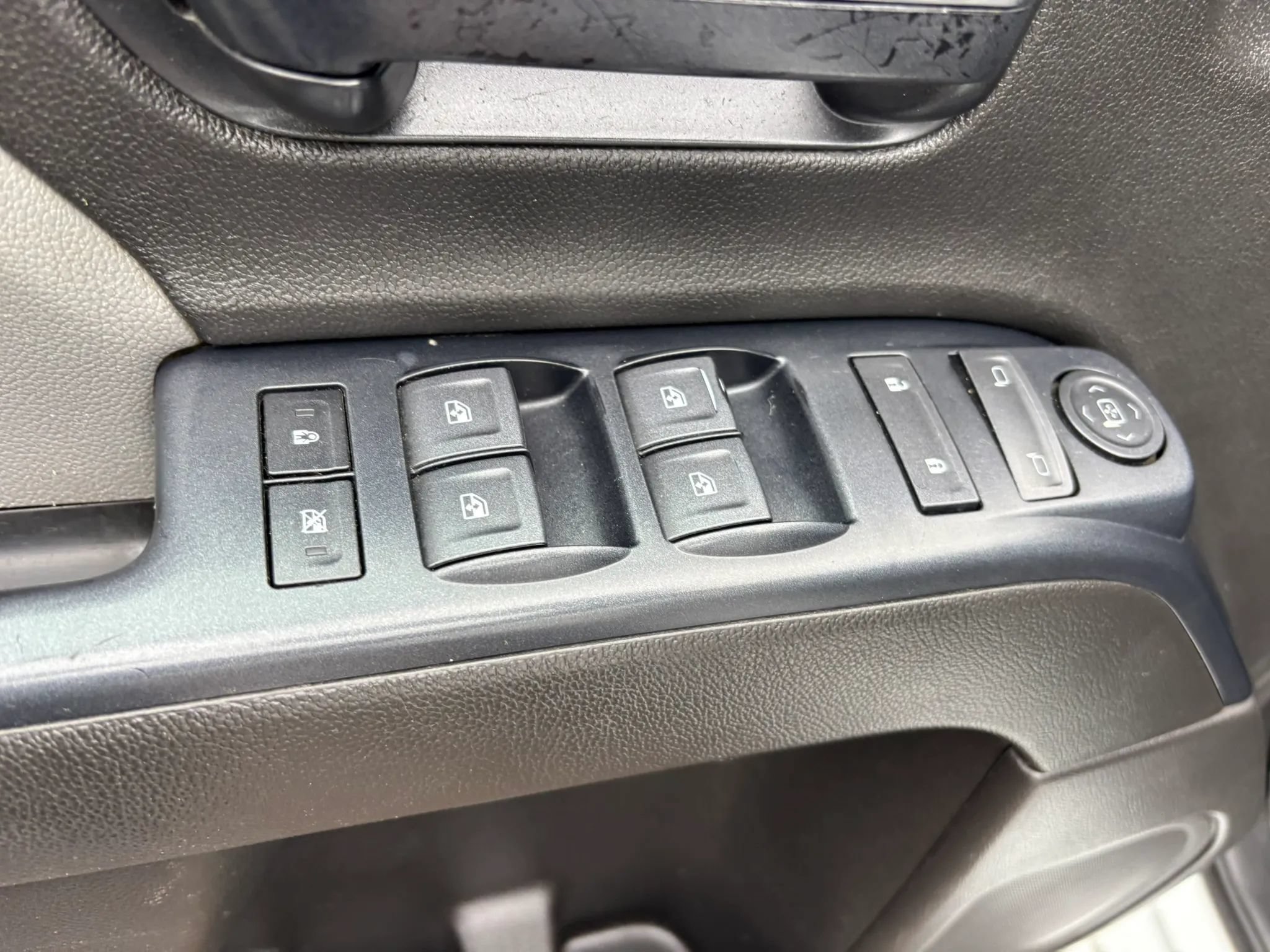 Used 2018 Chevrolet Silverado 2500 W/T w/ WT Fleet Convenience Package AWD/4WD image 19