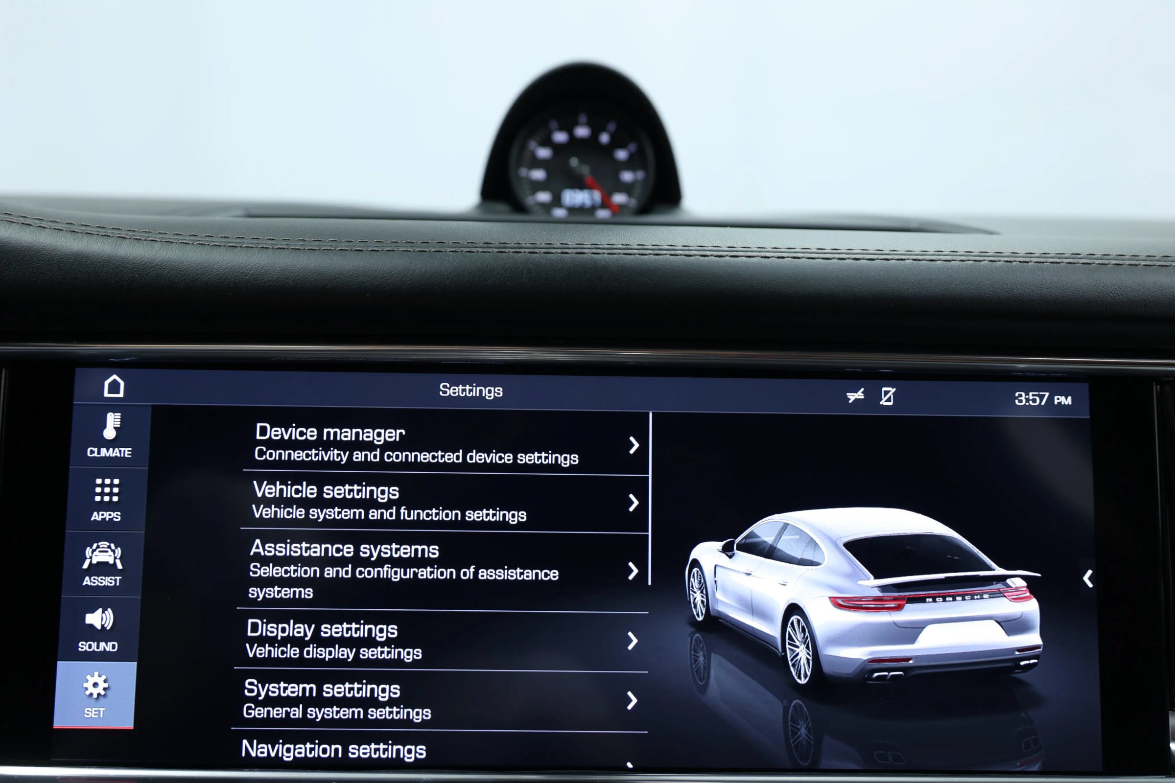 Used 2020 Porsche Panamera GTS w/ Premium Package Plus AWD/4WD image 40