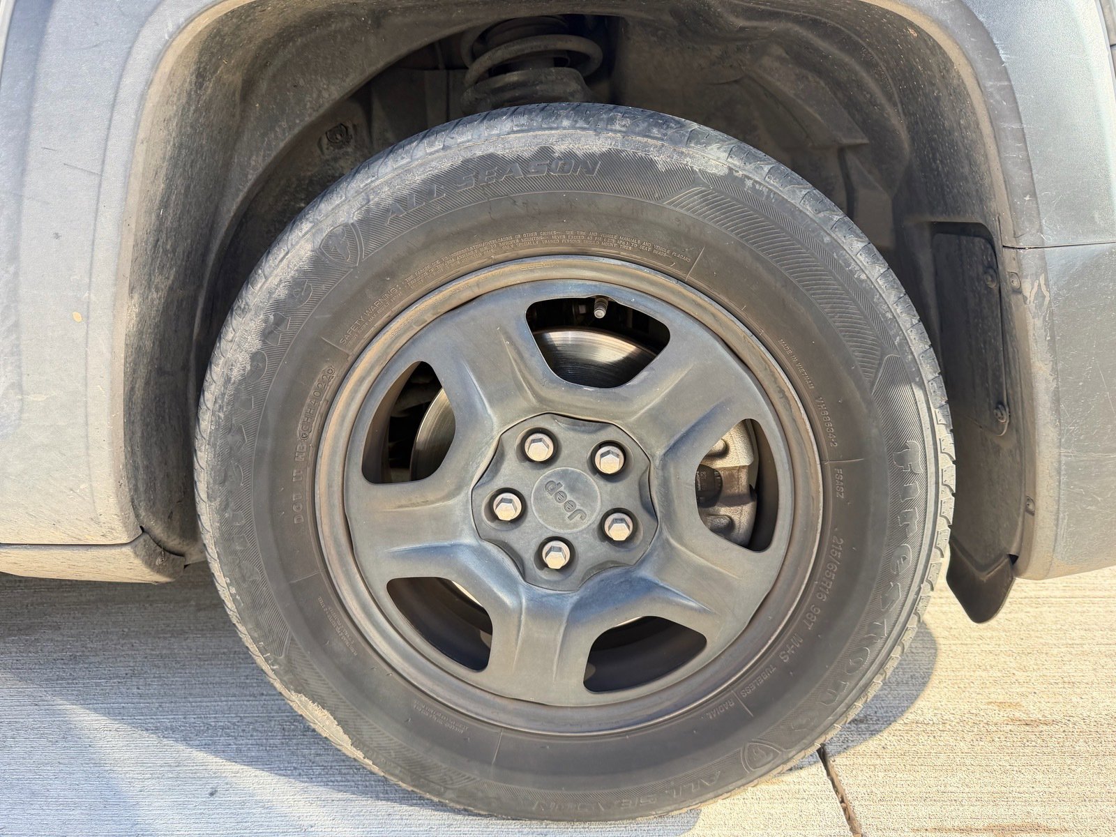 Used 2019 Jeep Renegade Sport image 6