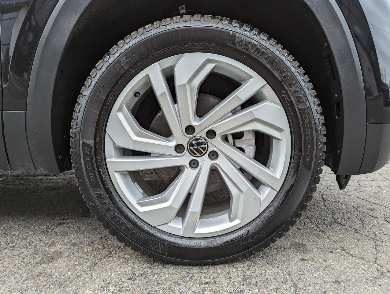 Used 2023 Volkswagen Atlas SE w/ Panoramic Sunroof Package image 54