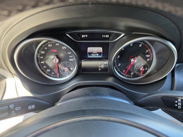 Used 2020 Mercedes-Benz GLA 250 image 24