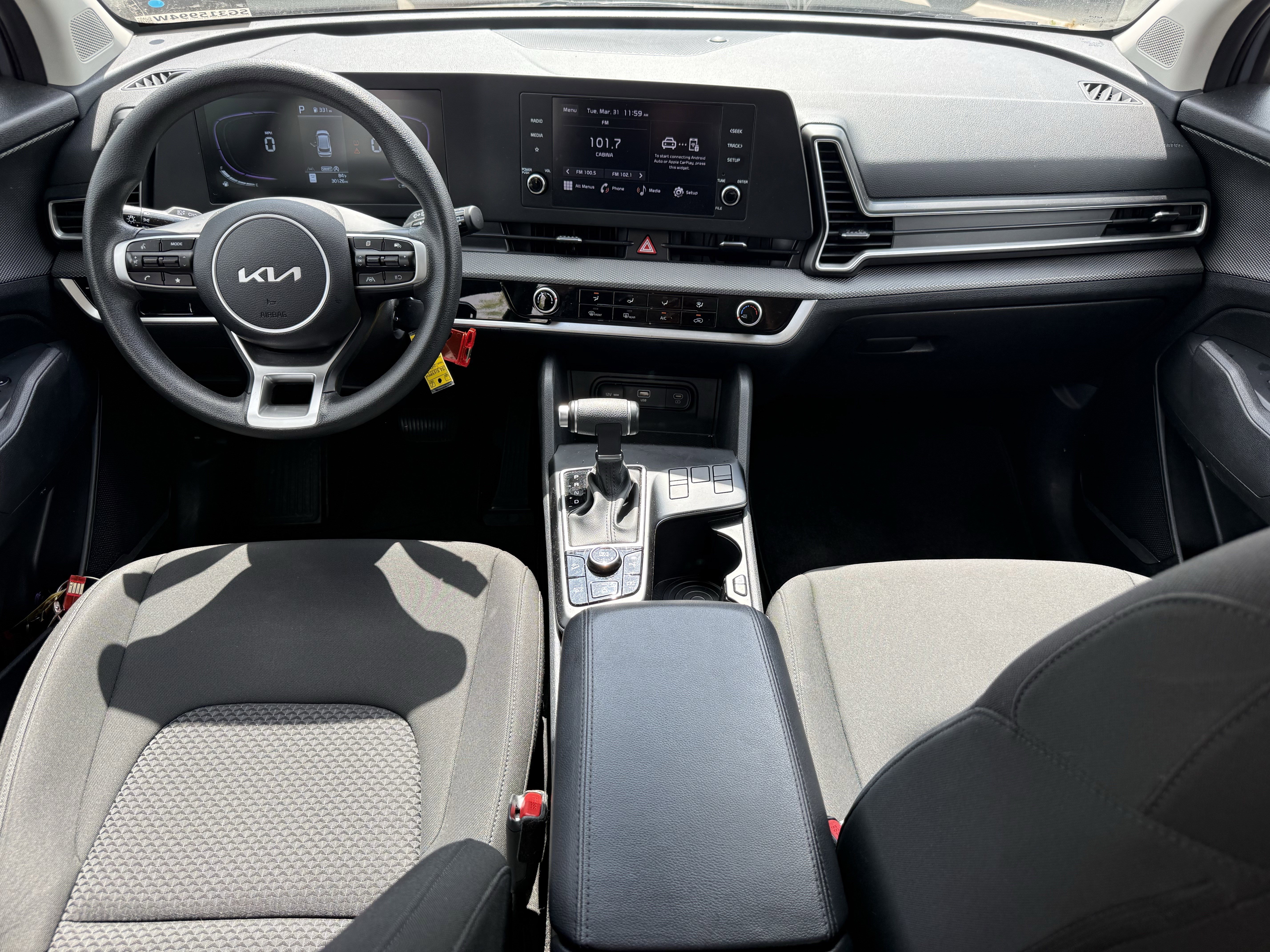 Used 2025 Kia Sportage LX image 14