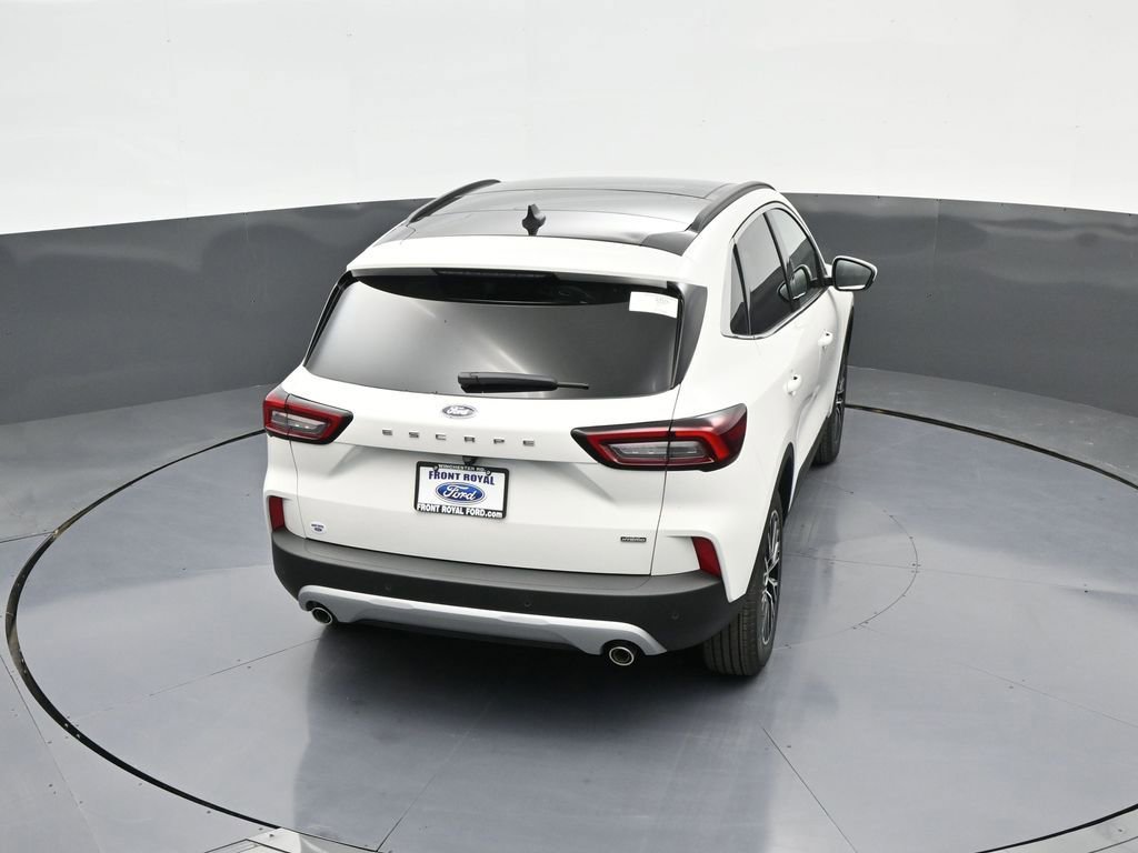 New 2025 Ford Escape SE image 28