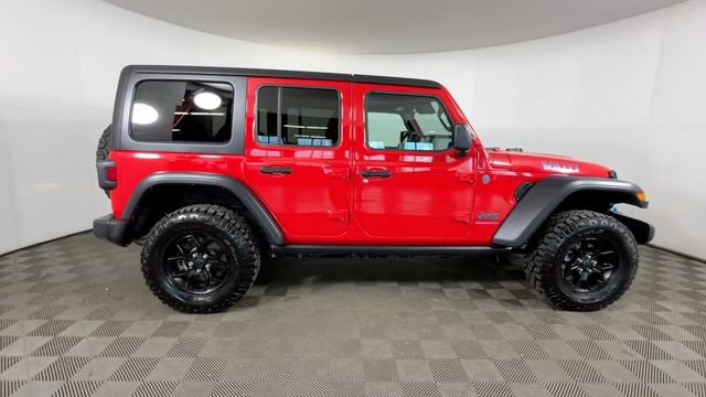 Used 2024 Jeep Wrangler Unlimited AWD/4WD image 3