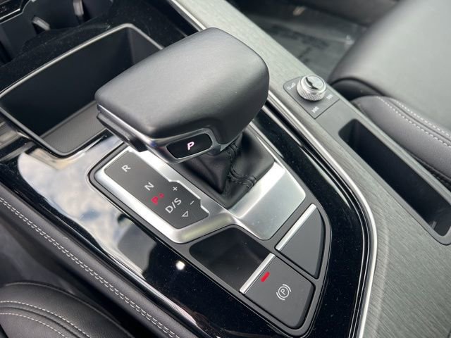 Used 2023 Audi A4 2.0T Premium Plus w/ Premium Plus Package AWD/4WD image 19