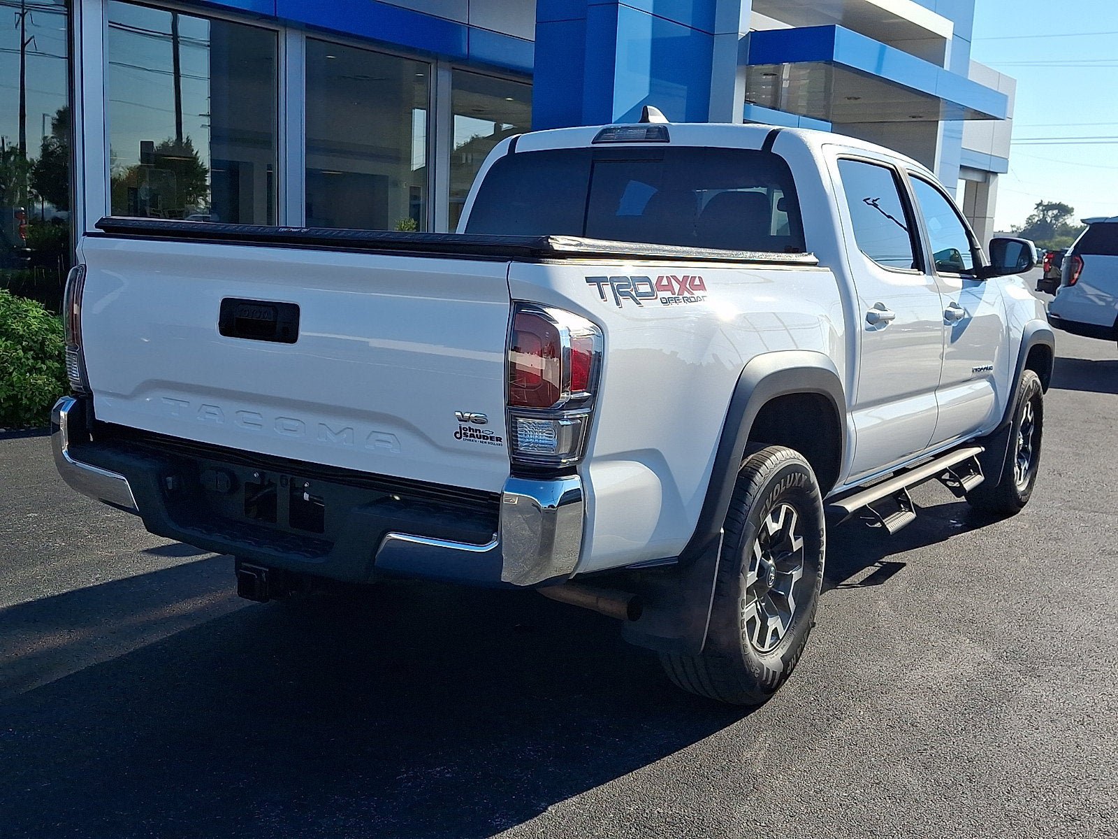 Used 2020 Toyota Tacoma TRD Off-Road AWD/4WD image 6