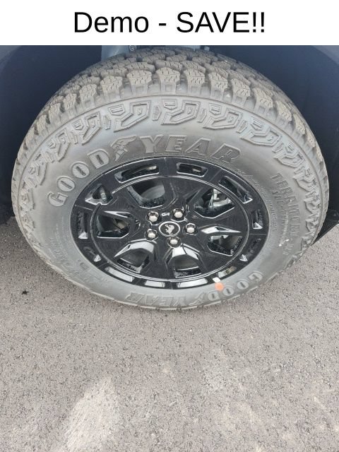 New 2025 Ford Bronco Sport Outer Banks w/ Sasquatch Outer Banks Package AWD/4WD image 9