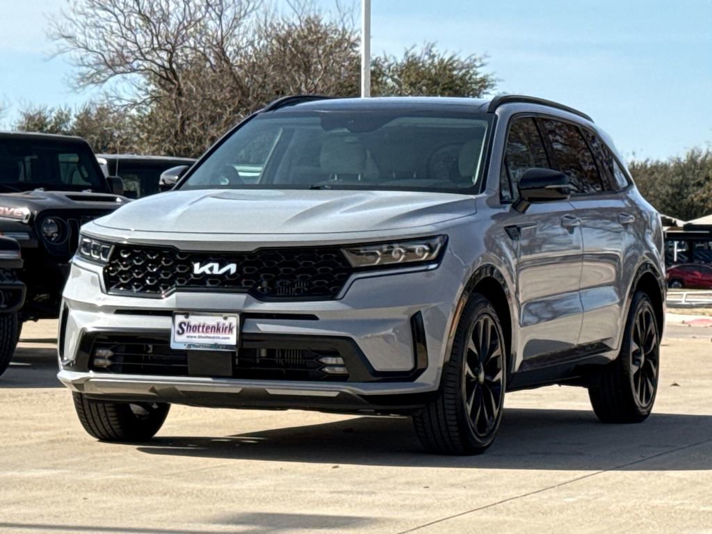 Used 2023 Kia Sorento SX FWD image 3