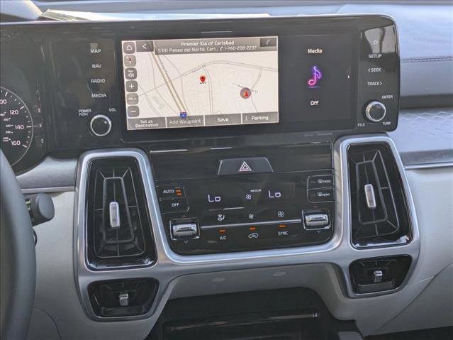 Used 2022 Kia Sorento SX image 13