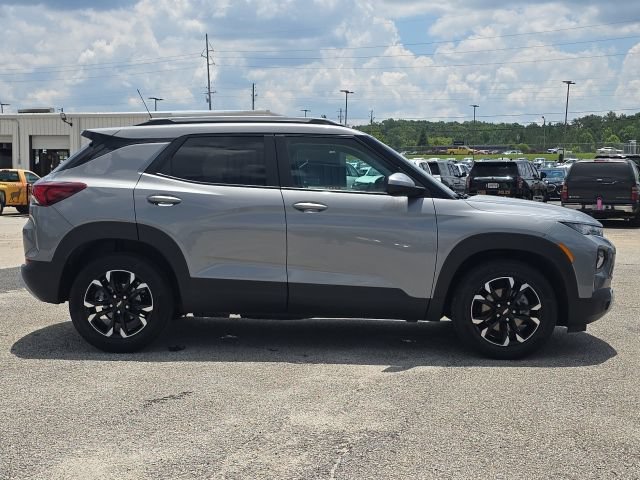 Used 2023 Chevrolet TrailBlazer LT FWD image 6