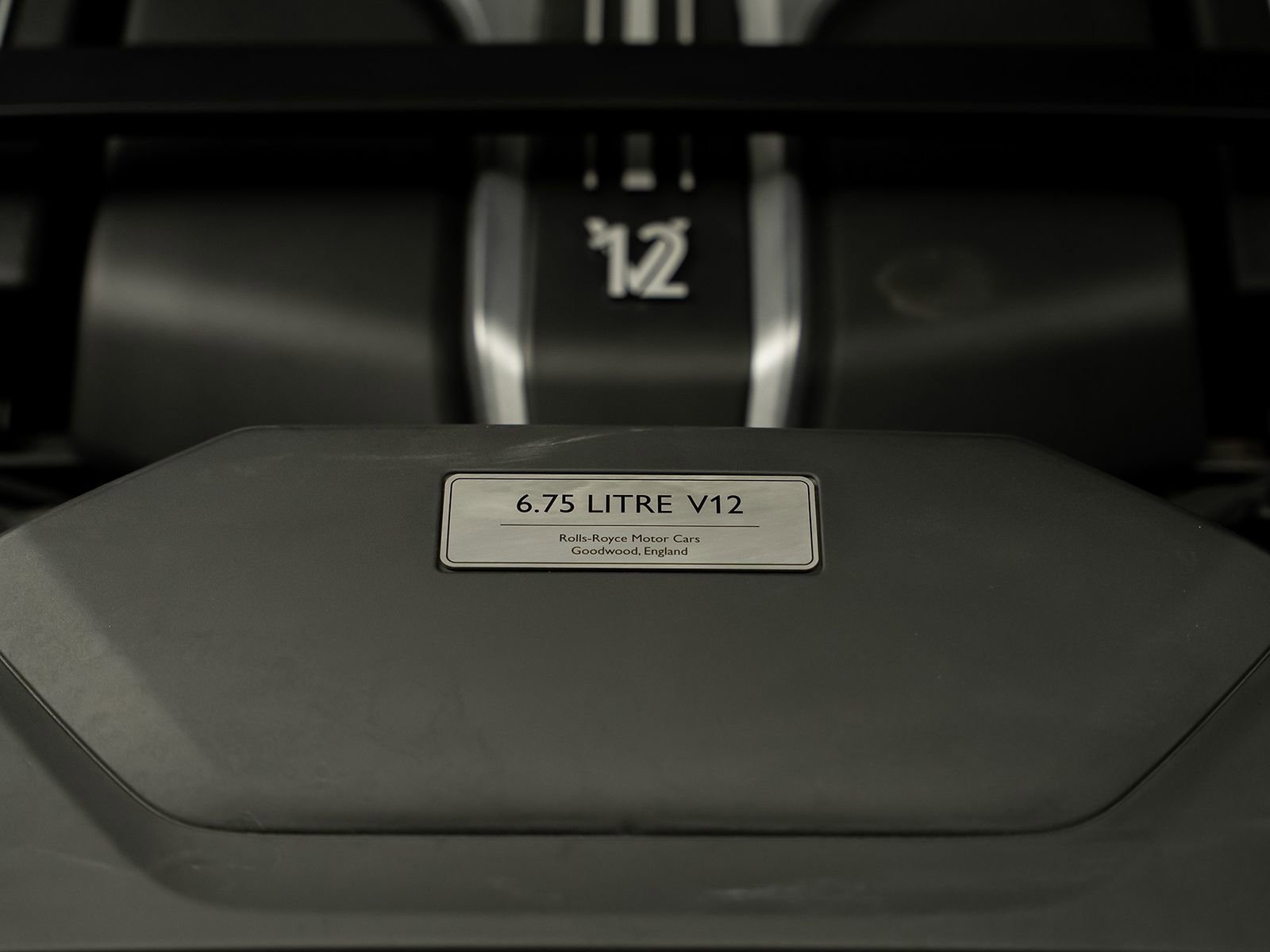 Used 2023 Rolls-Royce Cullinan Black Badge w/ Dark Exterior Package AWD/4WD image 64