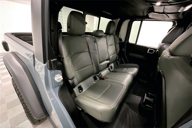 Used 2024 Jeep Gladiator Mojave w/ Technology Group image 21