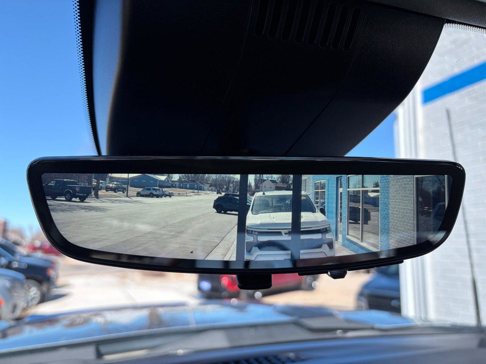 Used 2024 Chevrolet Silverado 2500 LTZ w/ LTZ Plus Package image 17