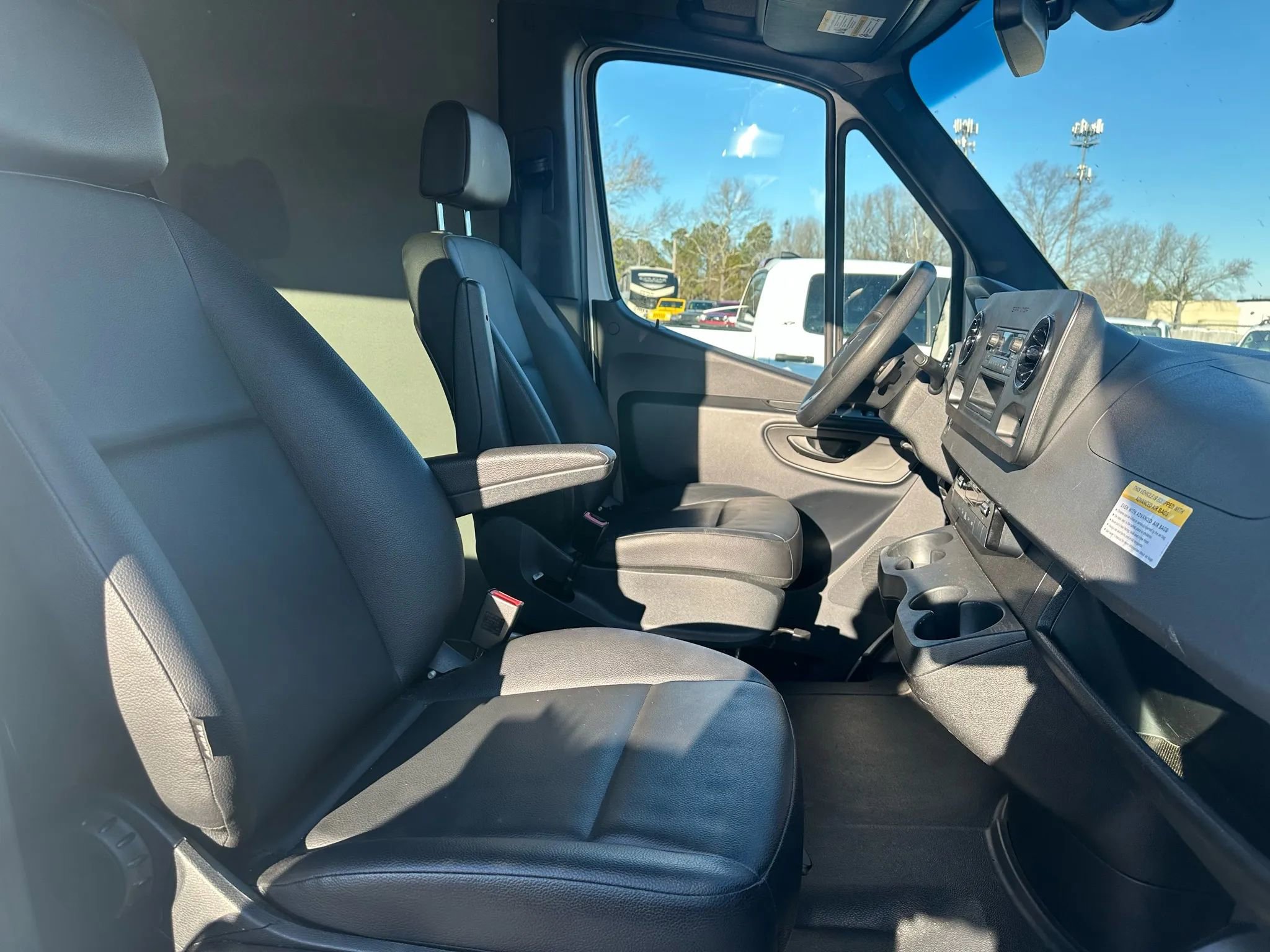 Used 2021 Mercedes-Benz Sprinter 3500 image 27